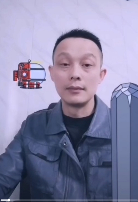 易进的第三张照片--湘潭上门女婿服务网